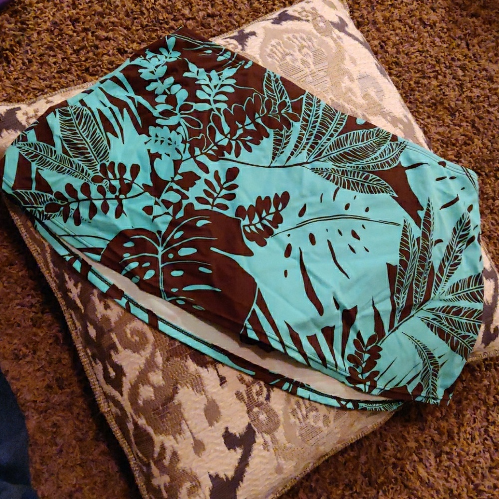 Bikini bottom with attached skirt